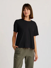 Women's Elevate Lightweight Tee - Black